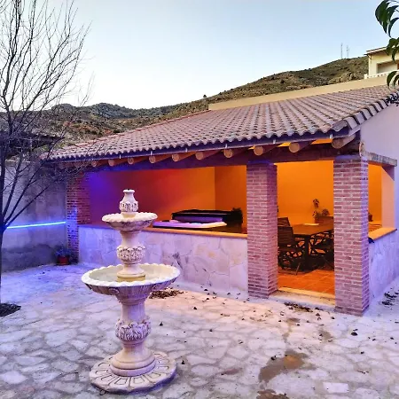 Torre Piquer Country house *